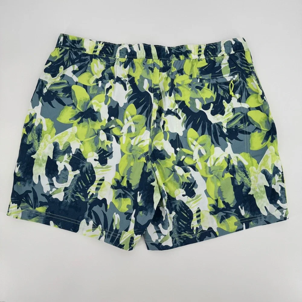The North‎ Face Mens Swim Trunks XL Green Blue Floral Camo FlashDry Board Shorts